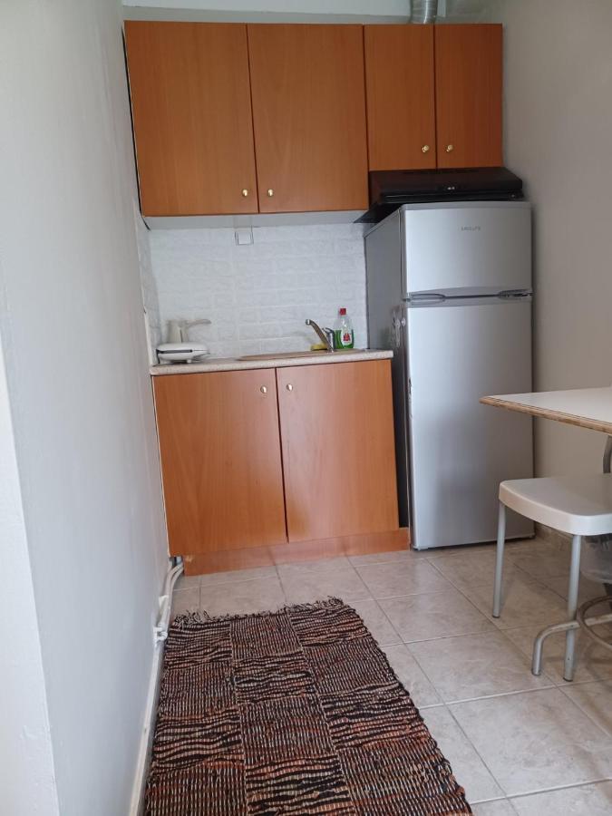 Guest Room Serres Bagian luar foto